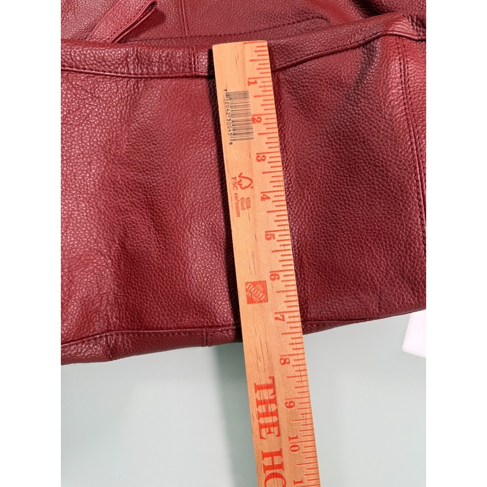 Cuore & Pelle Brand Italian Red Leather Shoulder Bag Gold Tone Chain Hard wear - Picture 11 of 11